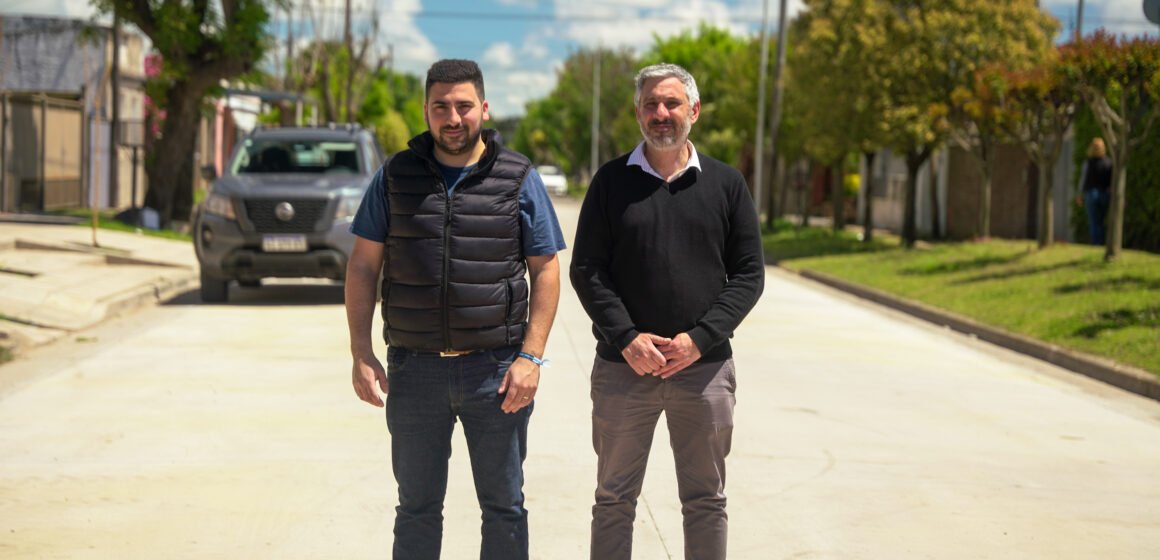 El intendente abrió al tránsito vehicular el nuevo tramo pavimentado de la calle 31 entre 14 y 15