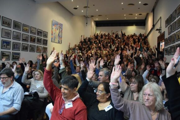 La FEB rechazó la oferta salarial de la Provincia y convocó a un paro de 48 horas