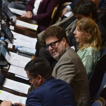 los intendentes ganan una batalla clave y logran aire financiero con la libre disponibilidad de fondos