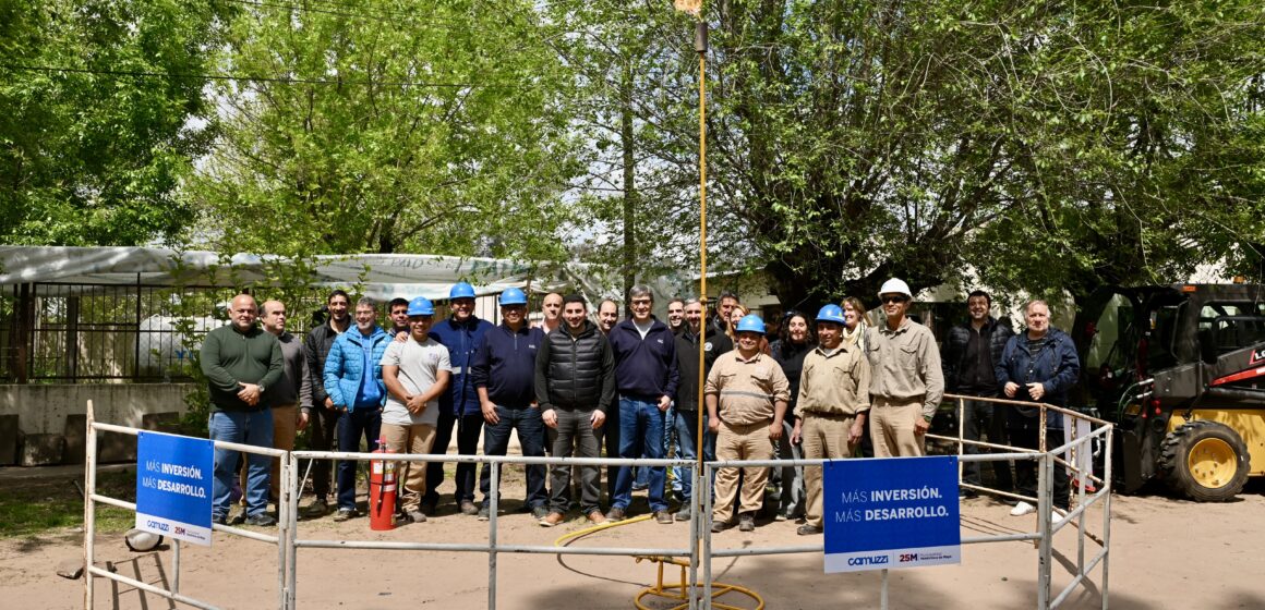 El Municipio de Veinticinco de Mayo inauguró la obra de gas natural para la Escuela N° 32