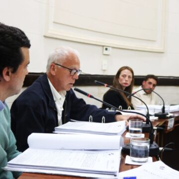 oficia-1024x650 El Concejo Deliberante aprobó tres reclamos a la Provincia por obras de infraestructura hídrica y seguridad vial en el distrito