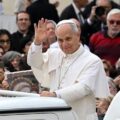 el Papa León XIV evoluciona favorablemente y ratifica su histórica gira por Sudamérica